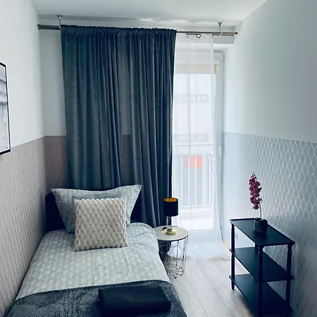 ClickTheFlat Żurawia Street Apart Rooms-3